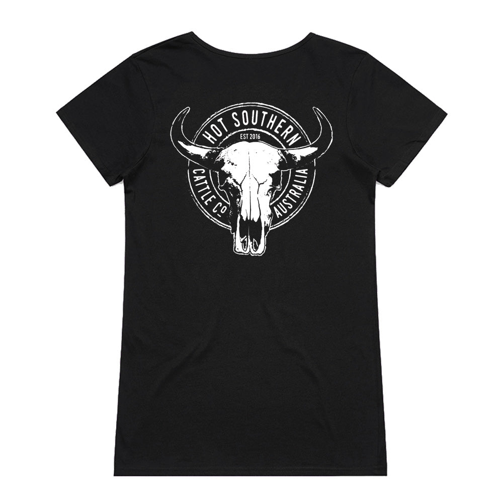 Cattle Co Ladies V-Neck Black Tee