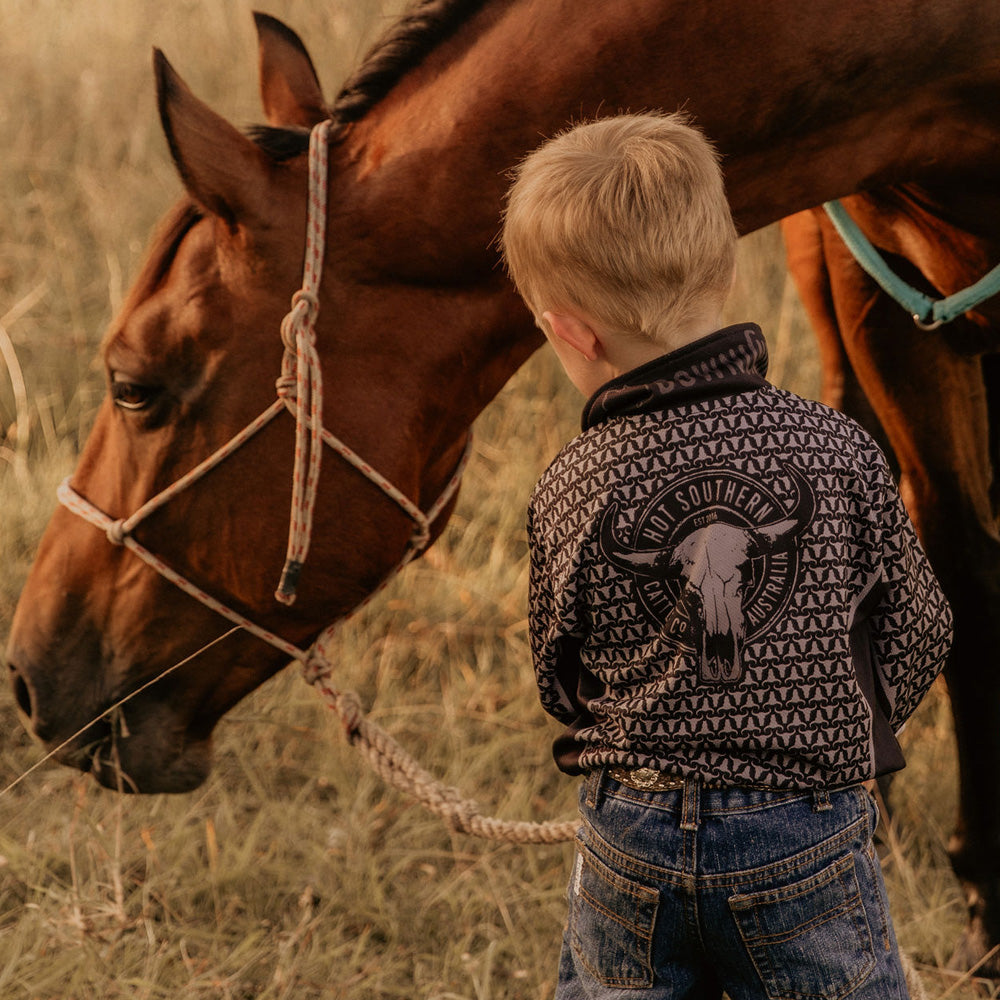 Cattle Co Kids Fishing Shirt - Grey Skulls