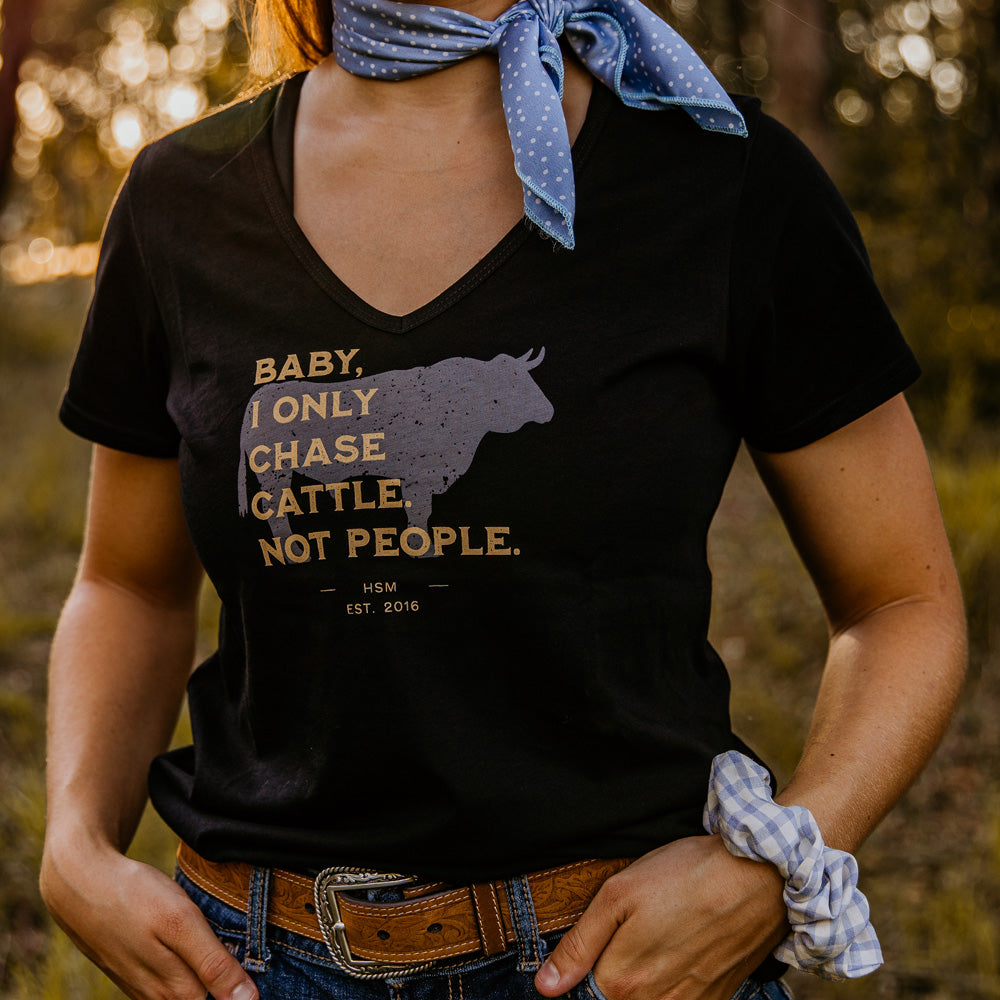 Chase Cattle Ladies V-Neck Black Tee